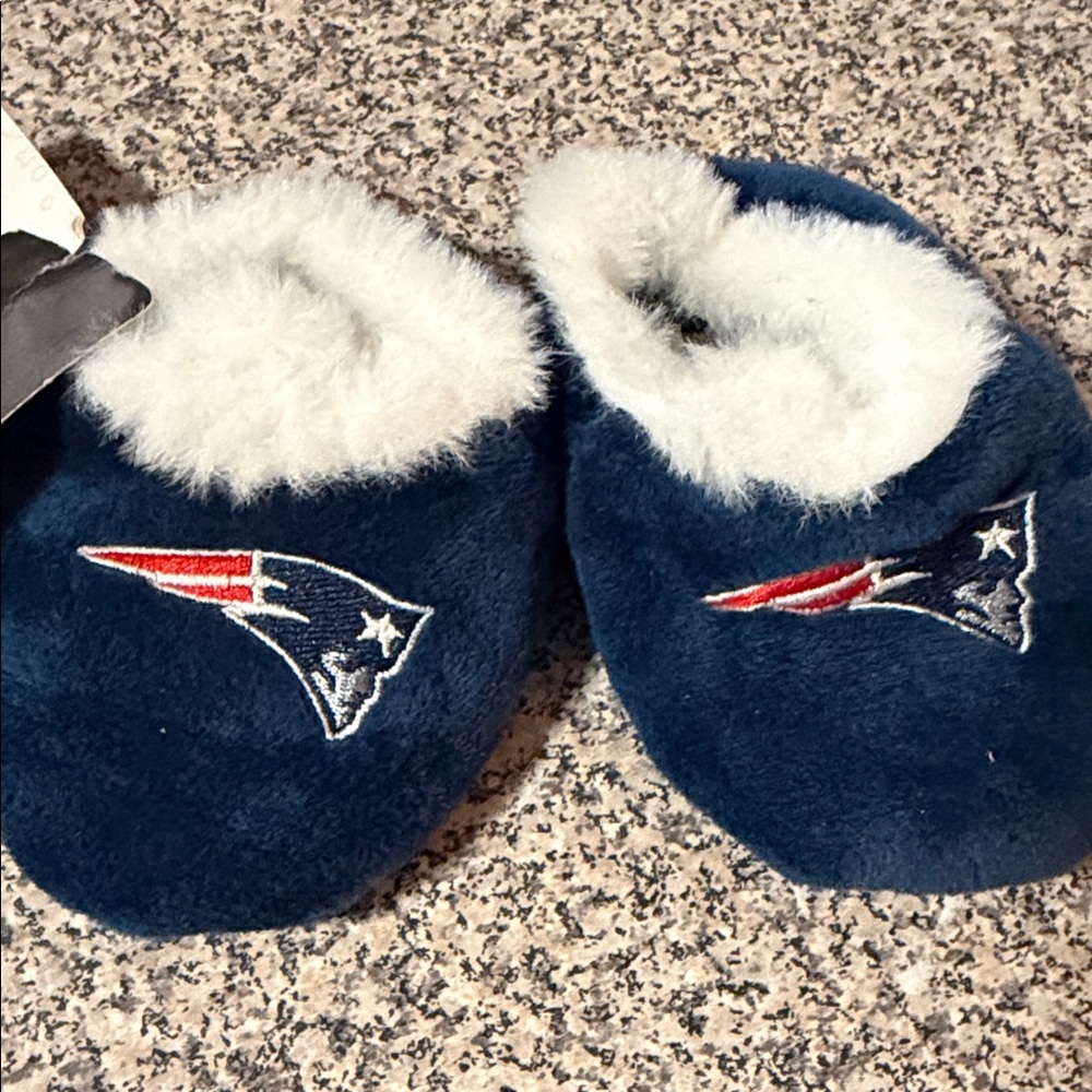 NFL Patriots Infant Blue and White Slippers Booties